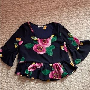 Navy floral blouse • size M